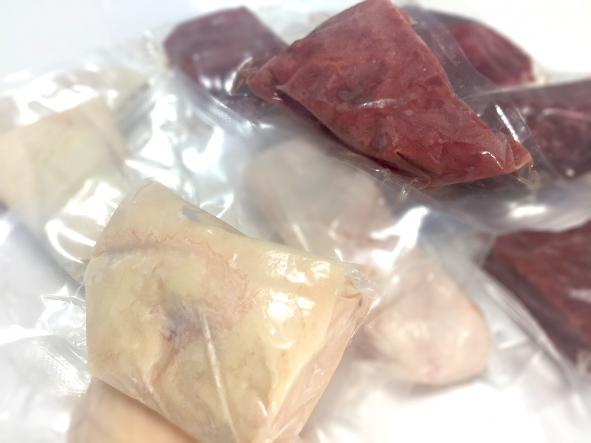 安全・美味しい馬刺しをお取り寄せ！産地・部位の特徴からおすすめ店まで徹底解説