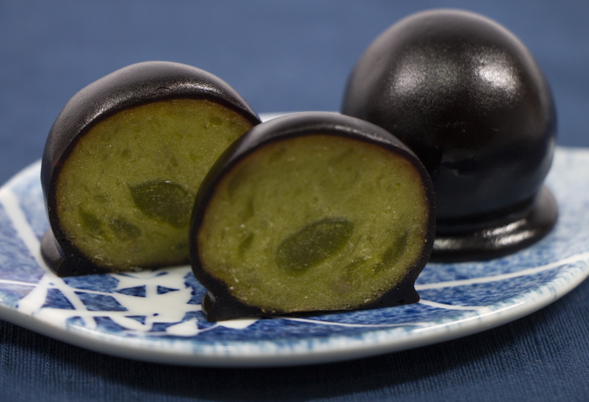 【お取り寄せ】山梨銘菓「くろ玉」澤田屋の魅力を徹底解説！特徴・通販・賞味期限まで